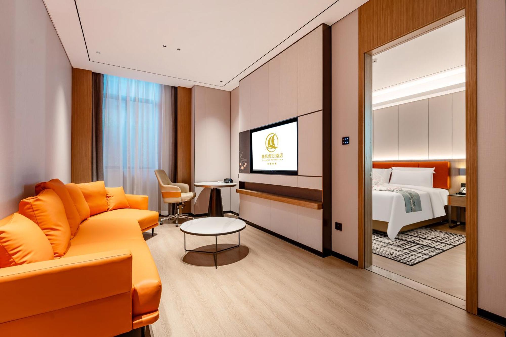 גואנגג'ואו Liang Fan Holiday Inn מראה חיצוני תמונה